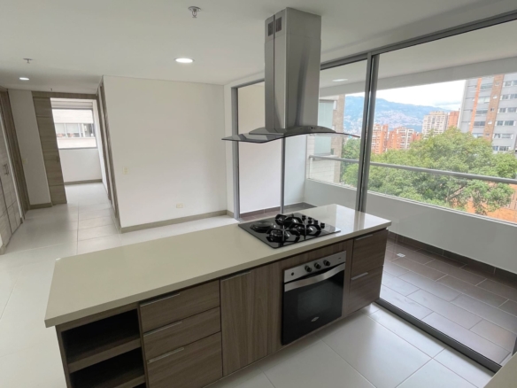 Excellent Apartment for Sale in El Poblado, Castropol