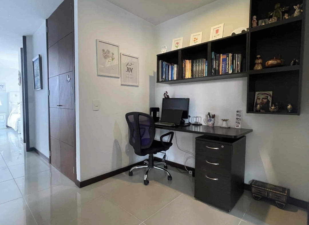 Beautiful Apartment in El Poblado: Exclusivity and Comfort