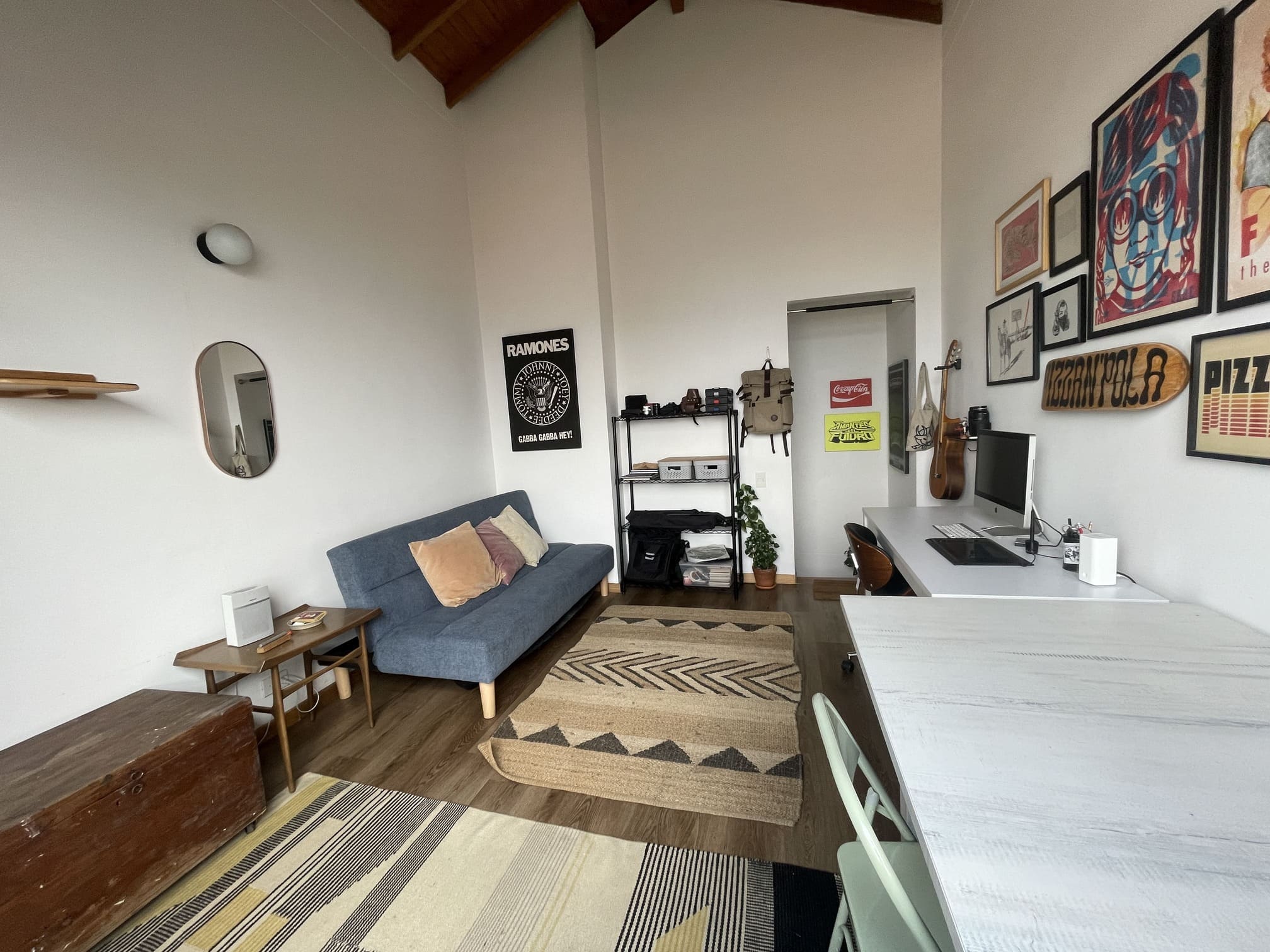 Spacious Duplex Apartment in El Poblado
