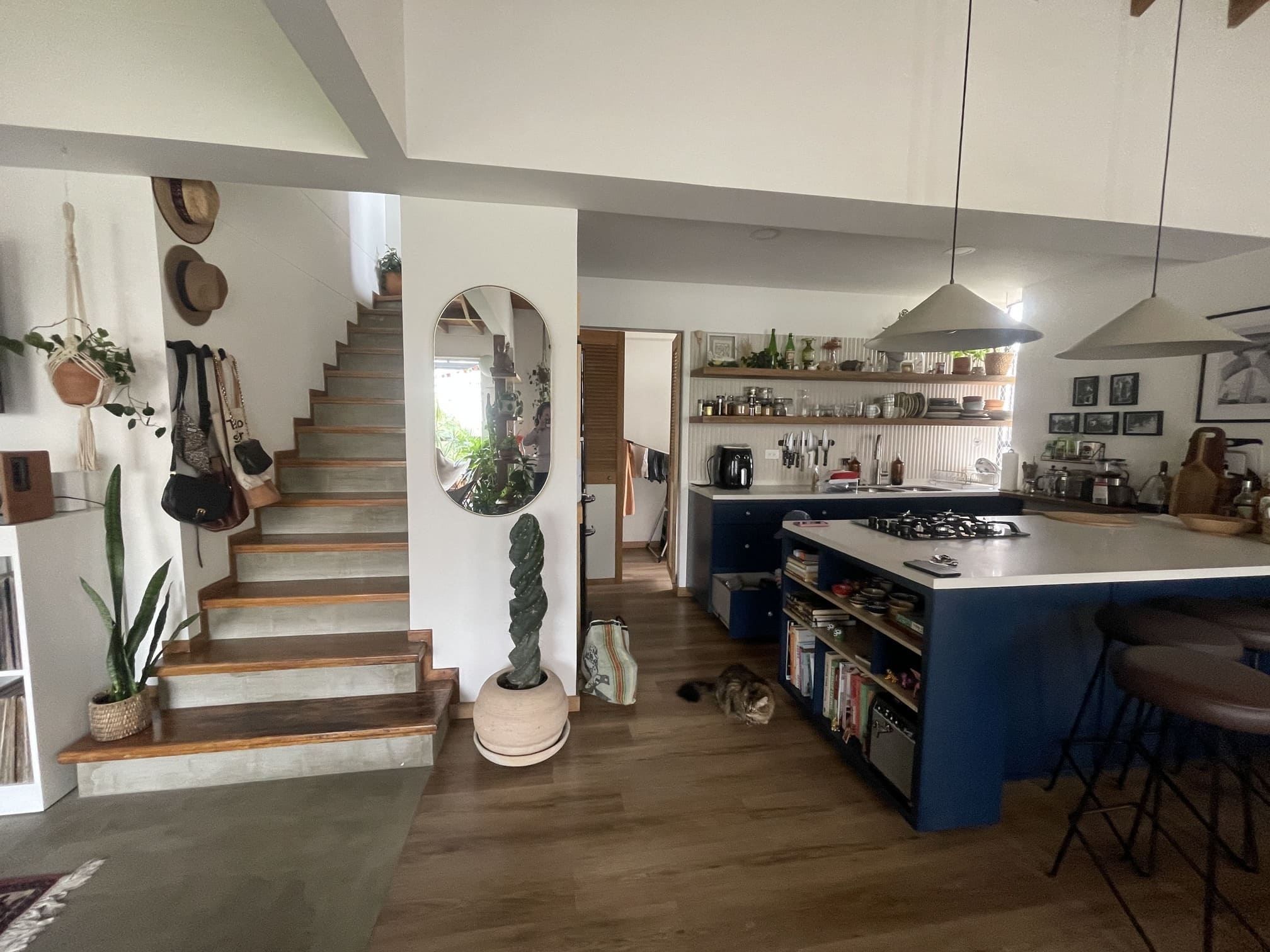 Spacious Duplex Apartment in El Poblado