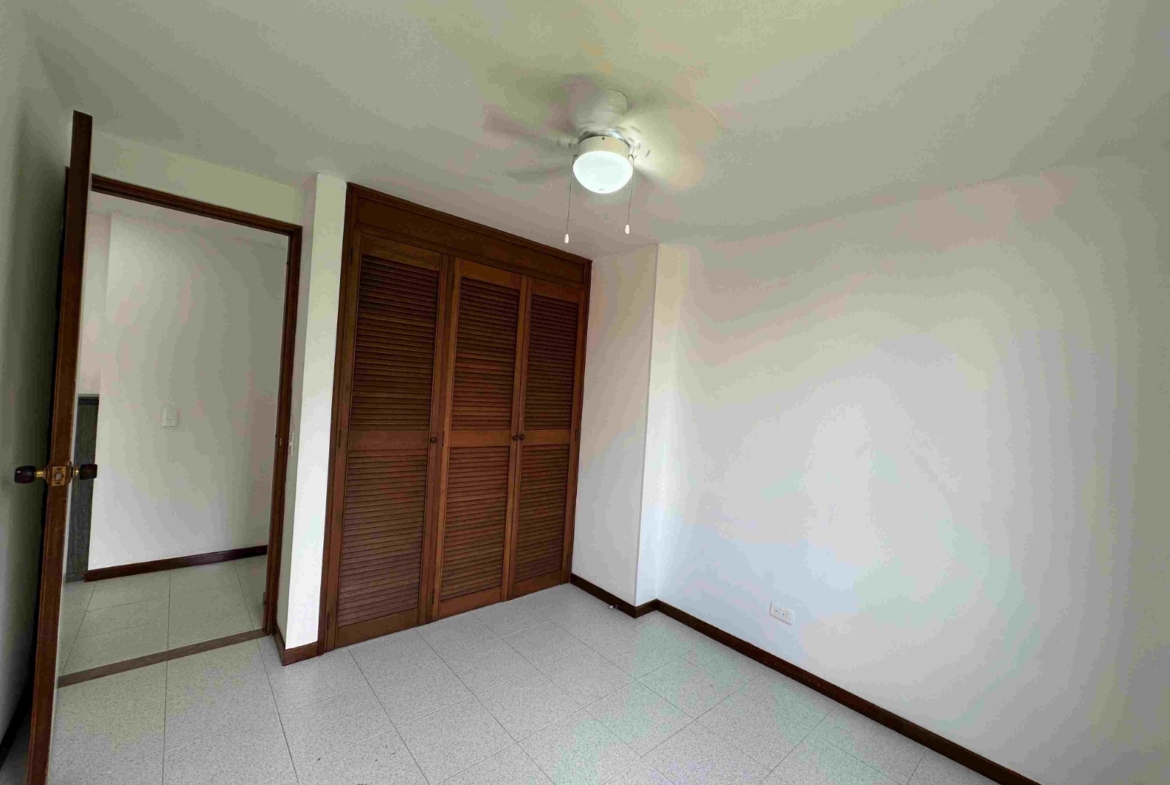 Apartment for Sale/Rent in El Poblado — 89 m²