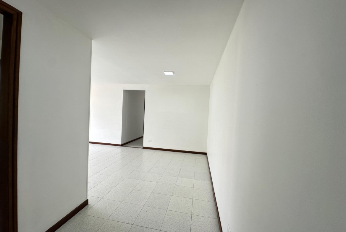 Apartment for Sale/Rent in El Poblado — 89 m²