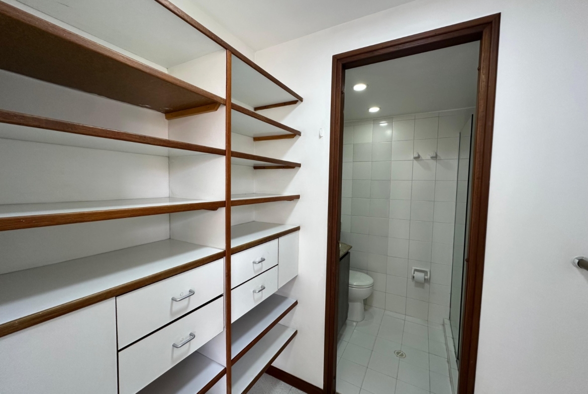 Apartment for Sale/Rent in El Poblado — 89 m²