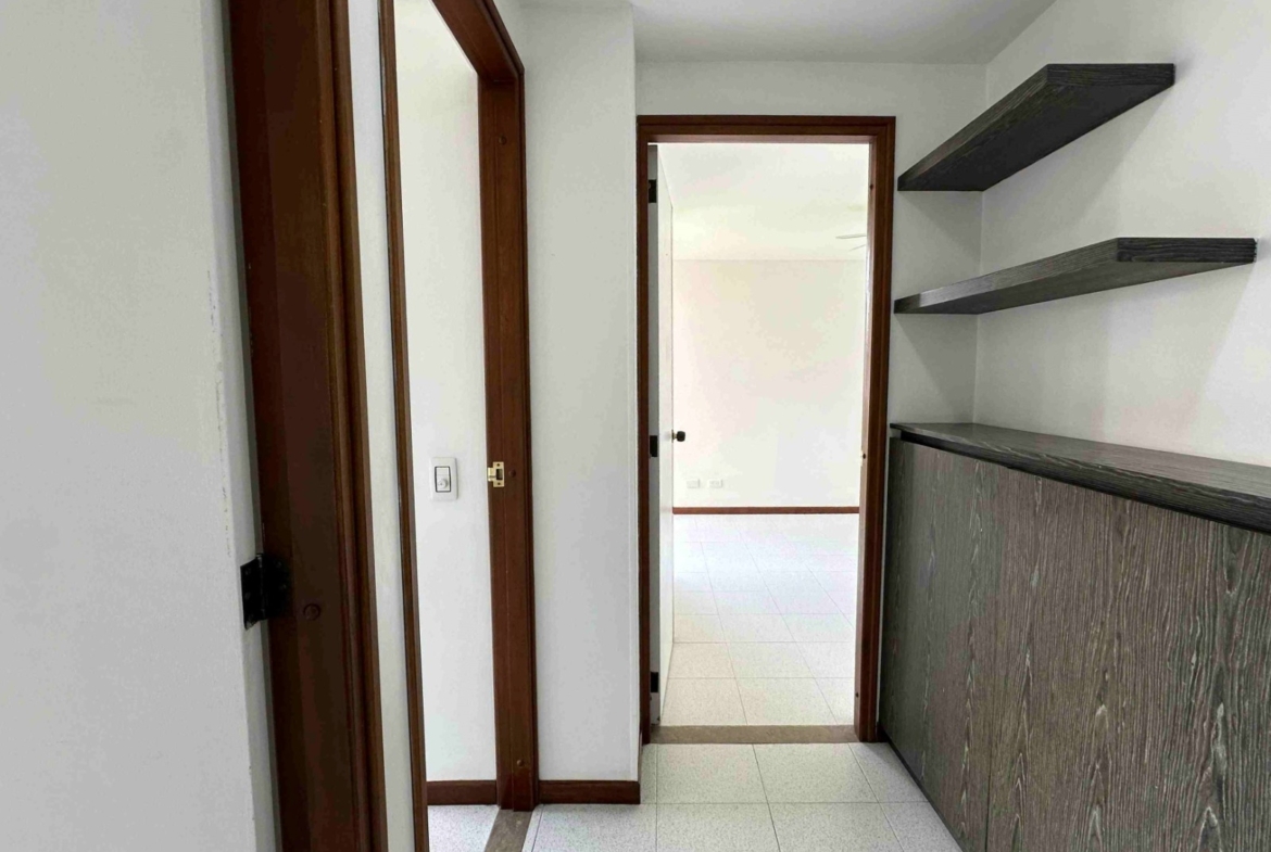 Apartment for Sale/Rent in El Poblado — 89 m²