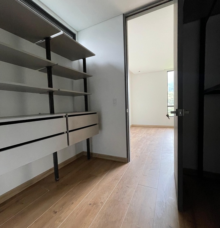 Apartment for Sale in Las Palmas El Poblado