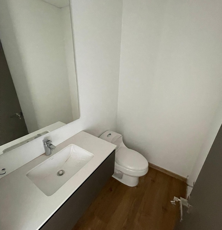 Apartment for Sale in Las Palmas El Poblado