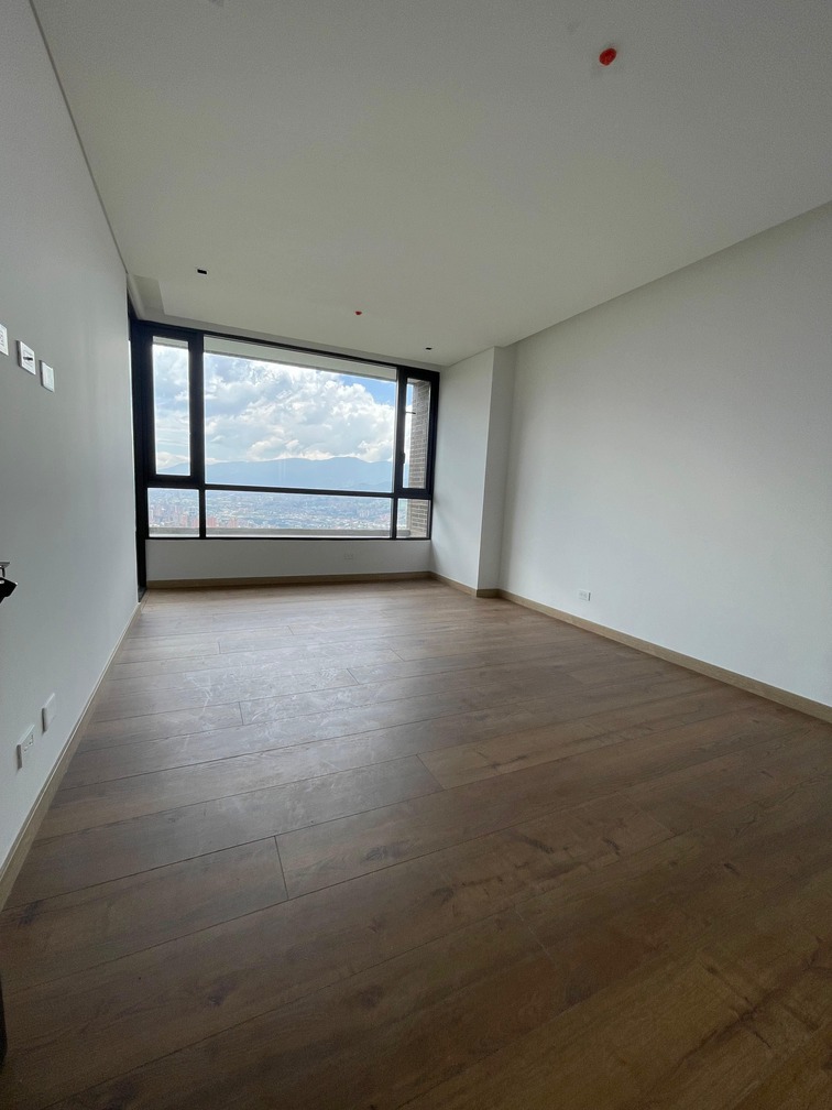 Apartment for Sale in Las Palmas El Poblado