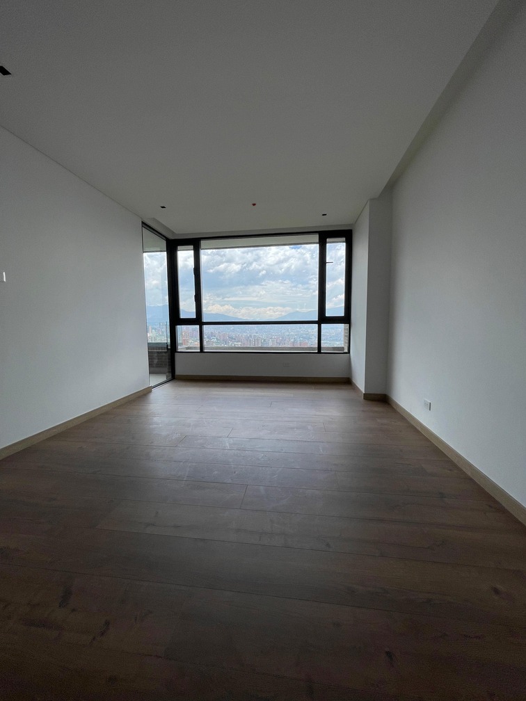 Apartment for Sale in Las Palmas El Poblado