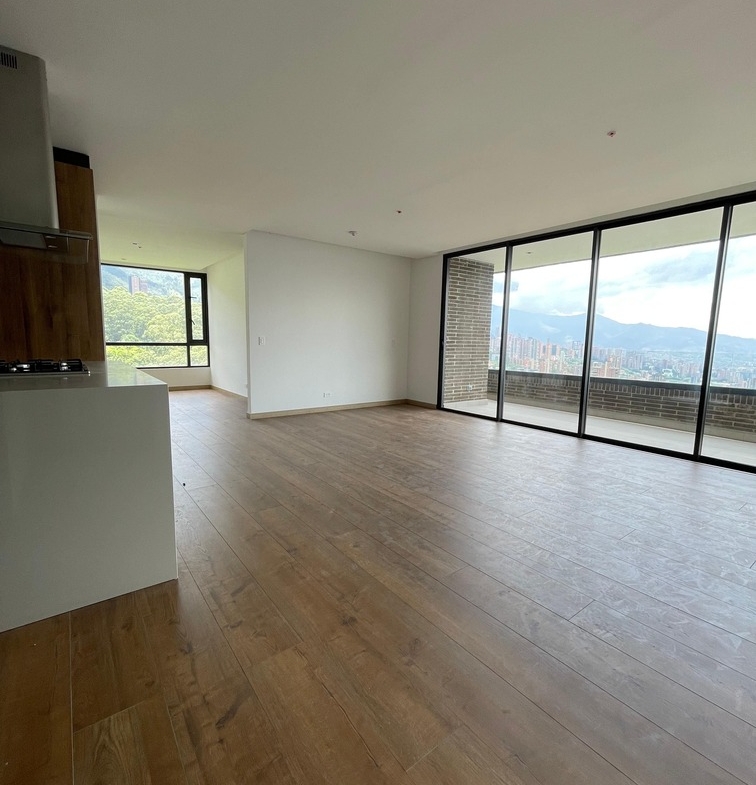 Apartment for Sale in Las Palmas El Poblado