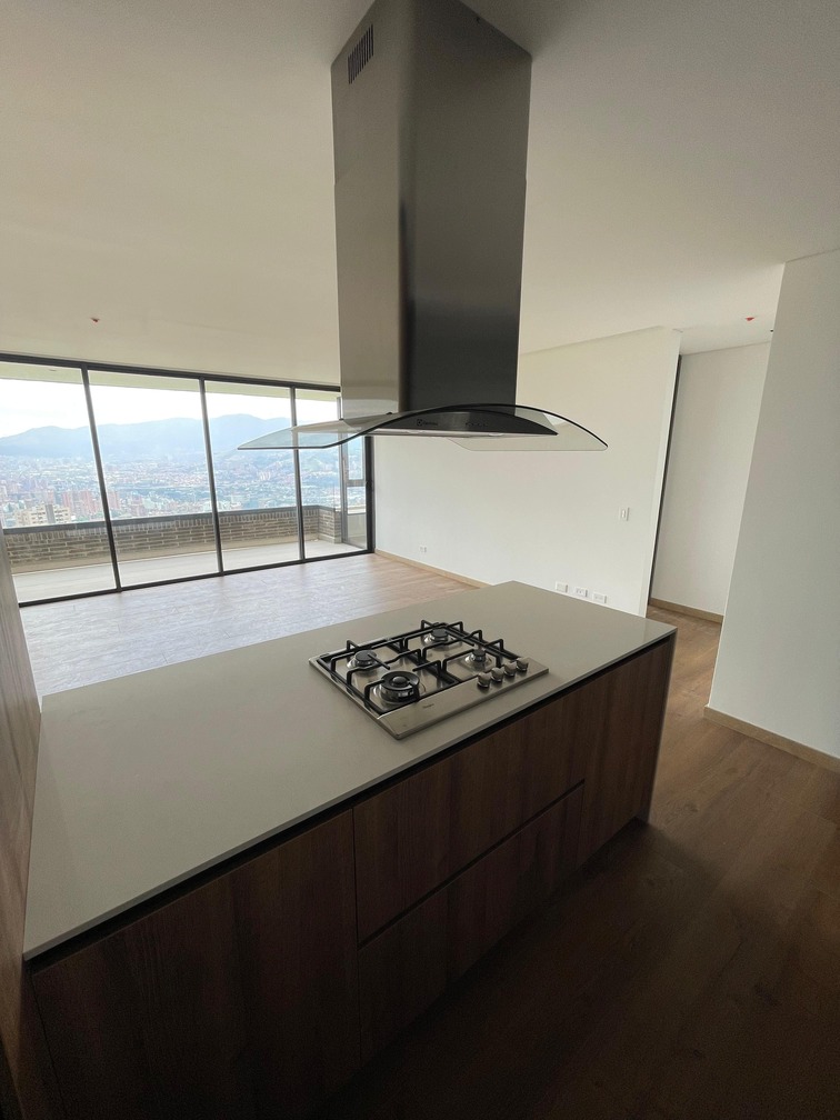 Apartment for Sale in Las Palmas El Poblado