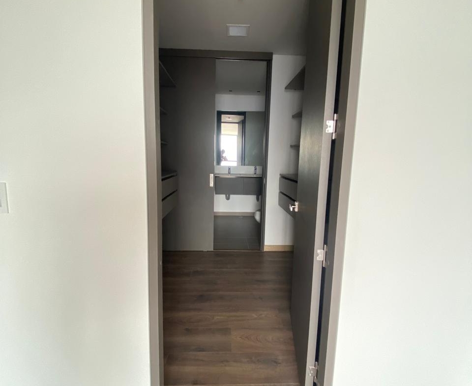 Modern Apartment for Sale in Las Palmas El Poblado