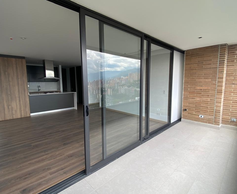 Modern Apartment for Sale in Las Palmas El Poblado