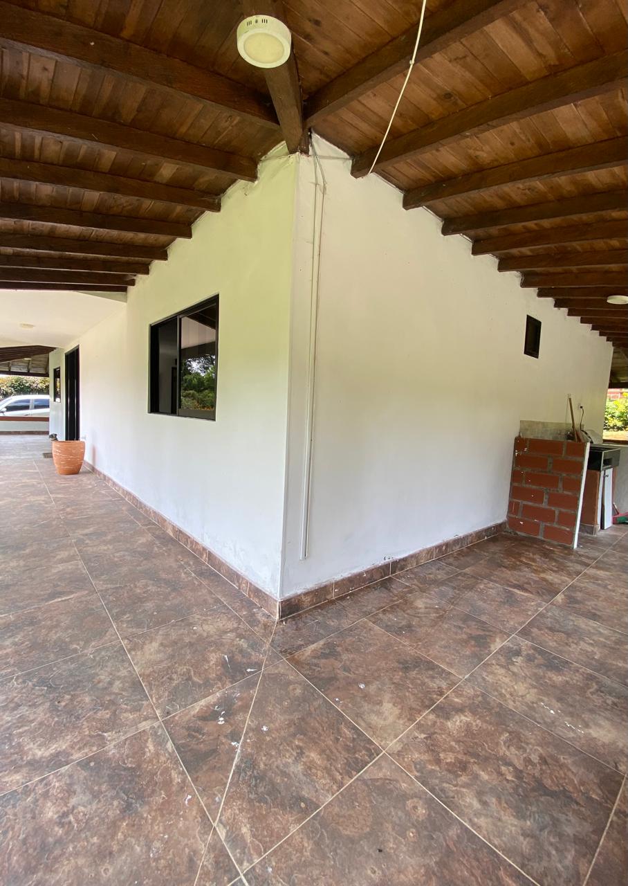 WhatsApp Image 2025-10-12 at 9.11.30 PM Finca for Sale Marinilla Antioquia with Jacuzzi and Recreational Areas