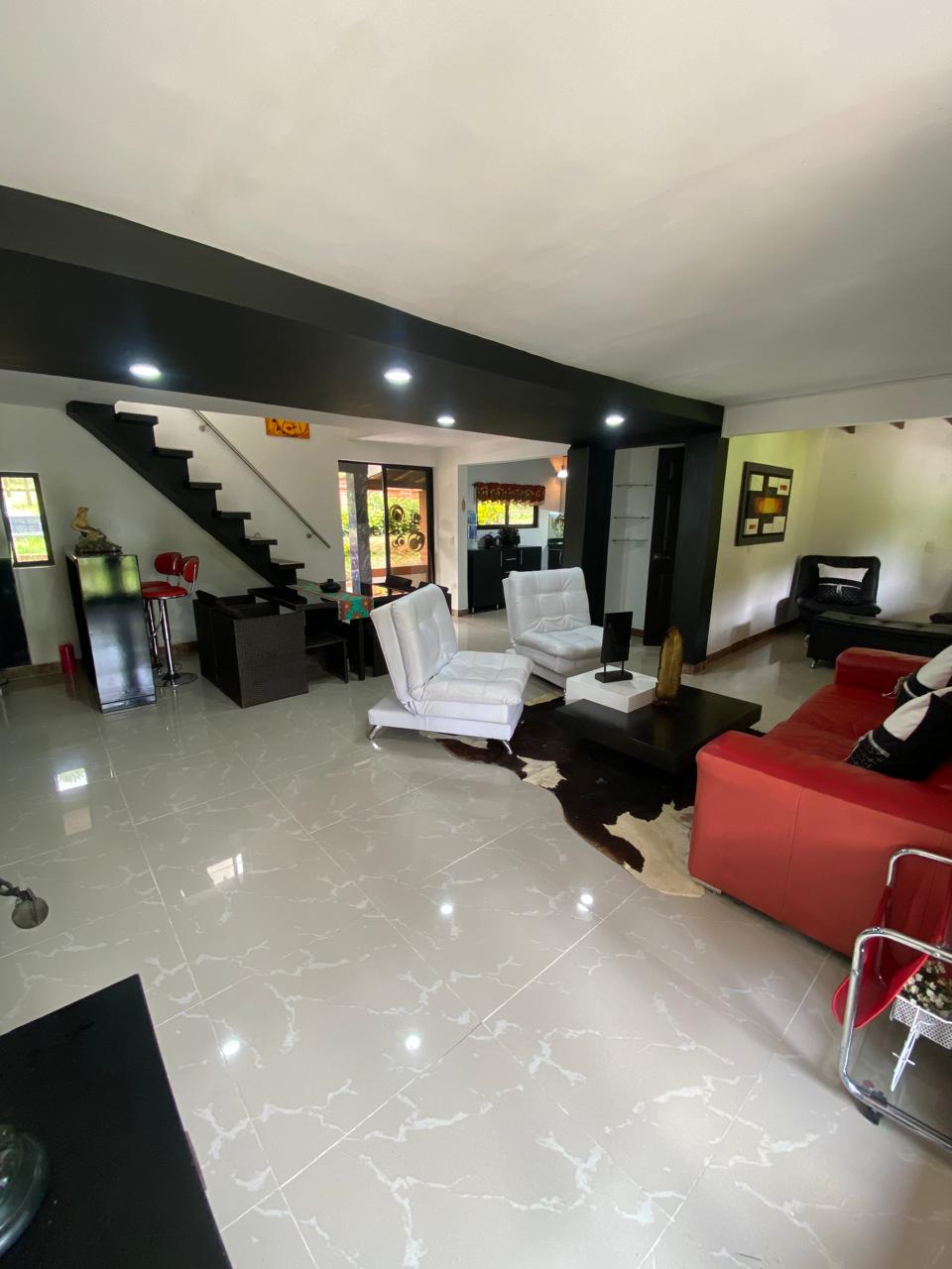 WhatsApp Image 2025-10-12 at 9.11.32 PM (1) Finca for Sale Marinilla Antioquia with Jacuzzi and Recreational Areas