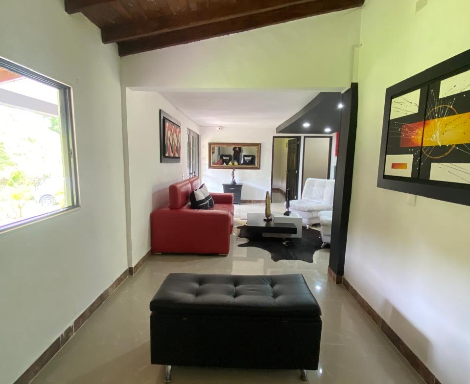 WhatsApp Image 2025-10-12 at 9.11.33 PM Finca for Sale Marinilla Antioquia with Jacuzzi and Recreational Areas