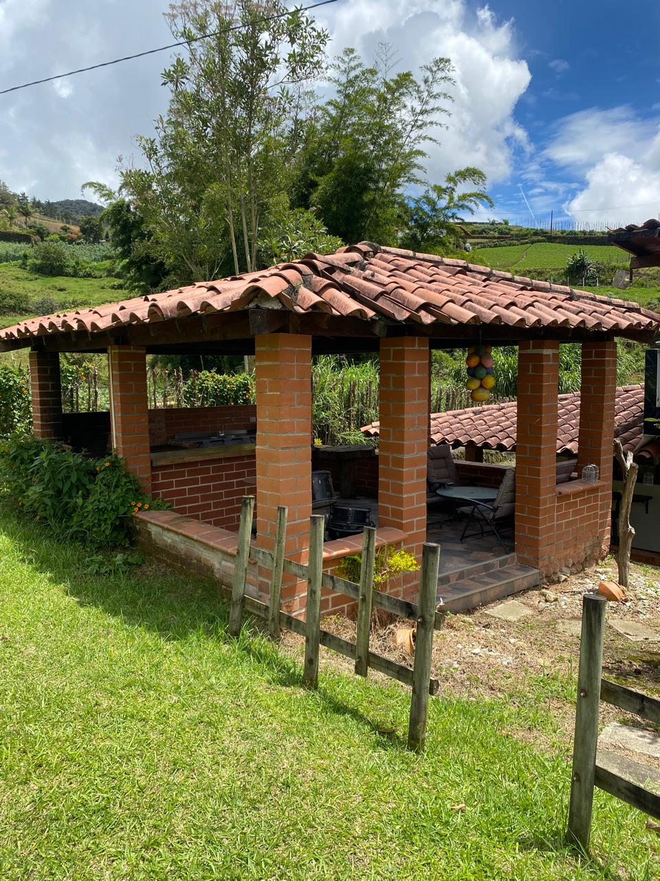 WhatsApp Image 2025-10-12 at 9.11.36 PM Finca for Sale Marinilla Antioquia with Jacuzzi and Recreational Areas