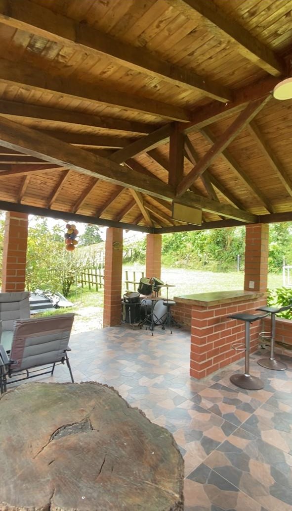 WhatsApp Image 2025-10-14 at 3.12.19 PM Finca for Sale Marinilla Antioquia with Jacuzzi and Recreational Areas