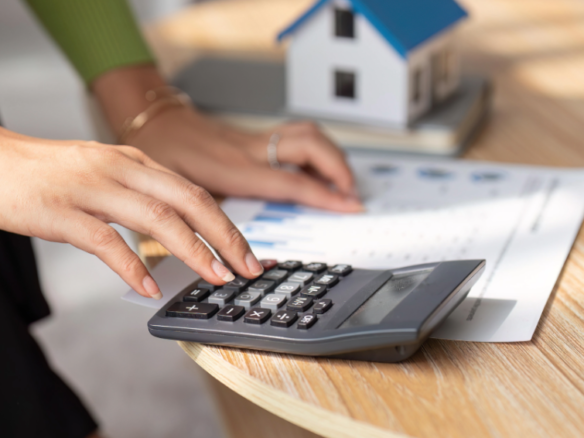 capital gains tax property sale Colombia